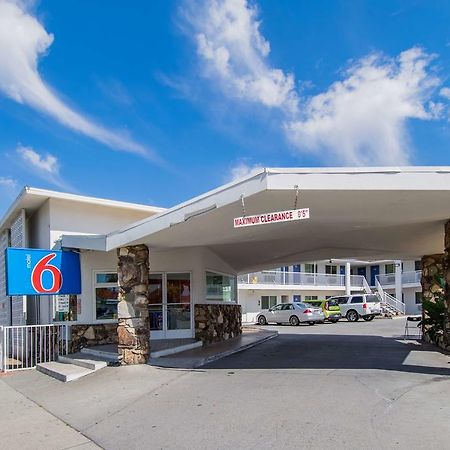 Motel 6-San Bernardino, CA - Downtown Esterno foto