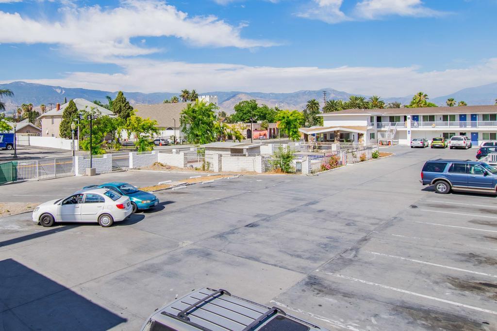 Motel 6-San Bernardino, CA - Downtown Esterno foto