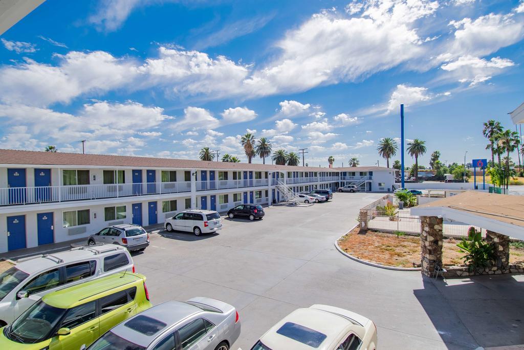 Motel 6-San Bernardino, CA - Downtown Esterno foto